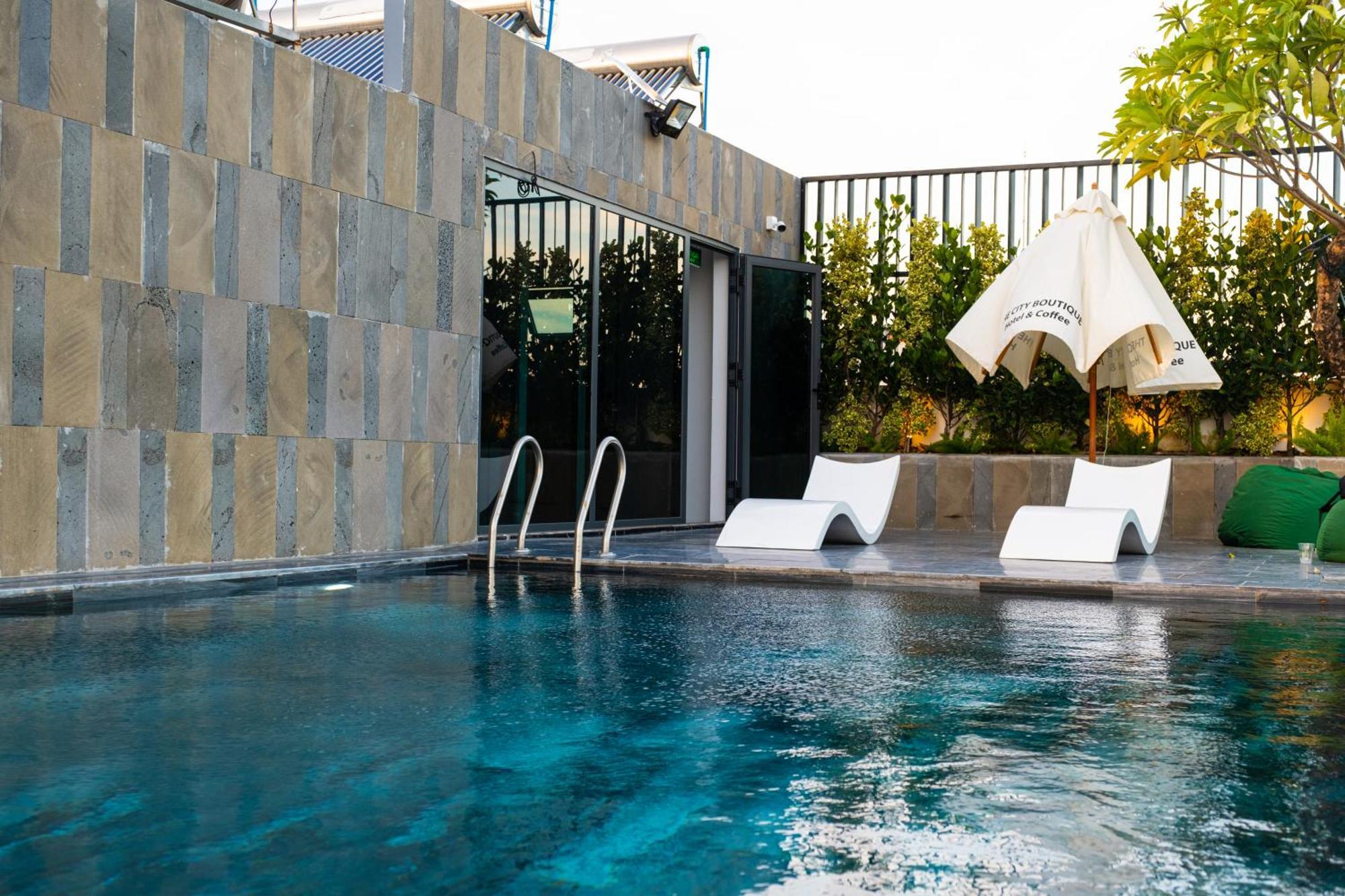 The City Boutique Hotel เบียนฮหว่า ภายนอก รูปภาพ
